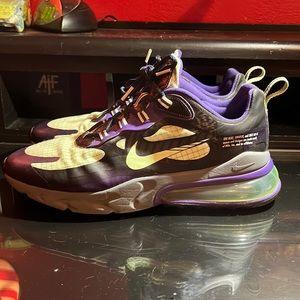 Nike AirMax 270 React